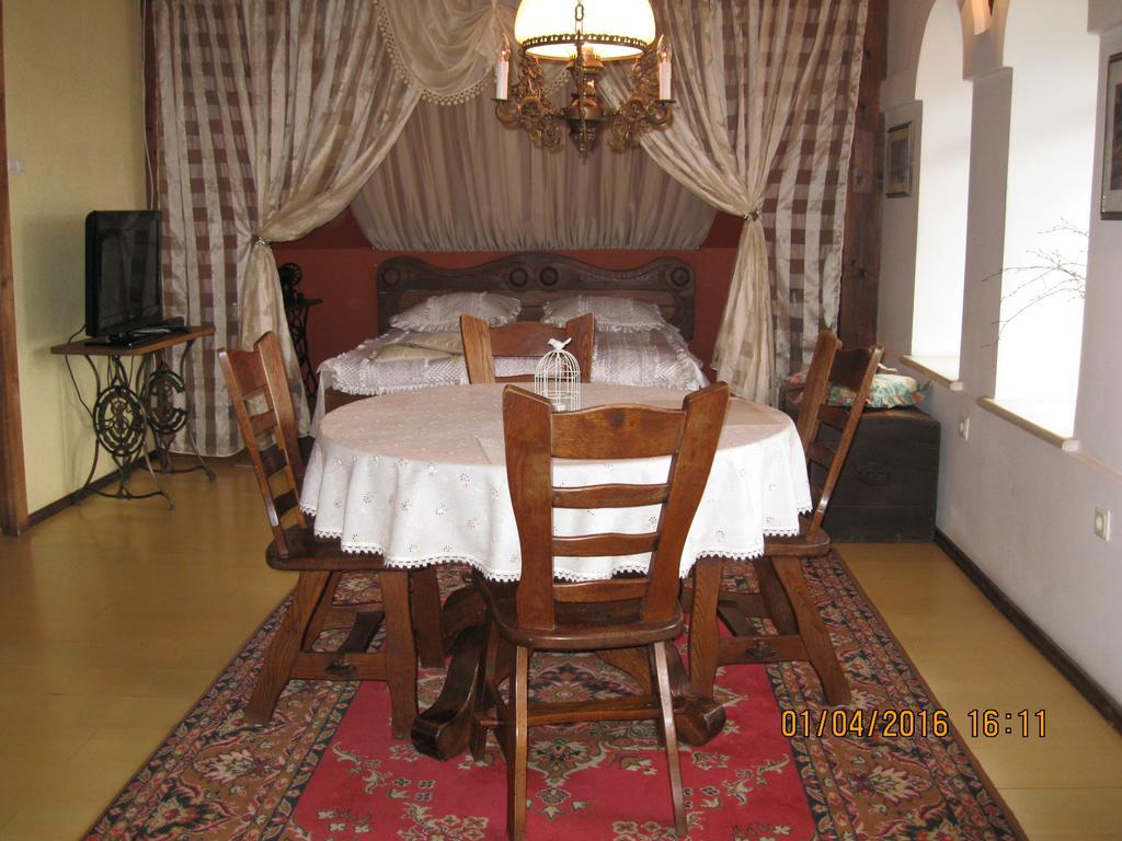 Pie Veca Kaleja Hotell Daugavpils Eksteriør bilde