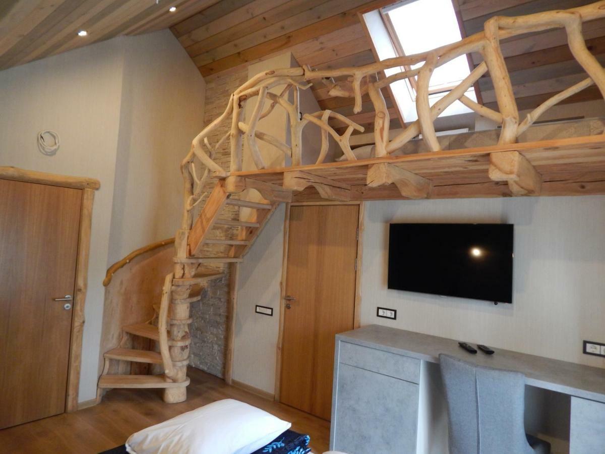 Pie Veca Kaleja Hotell Daugavpils Eksteriør bilde